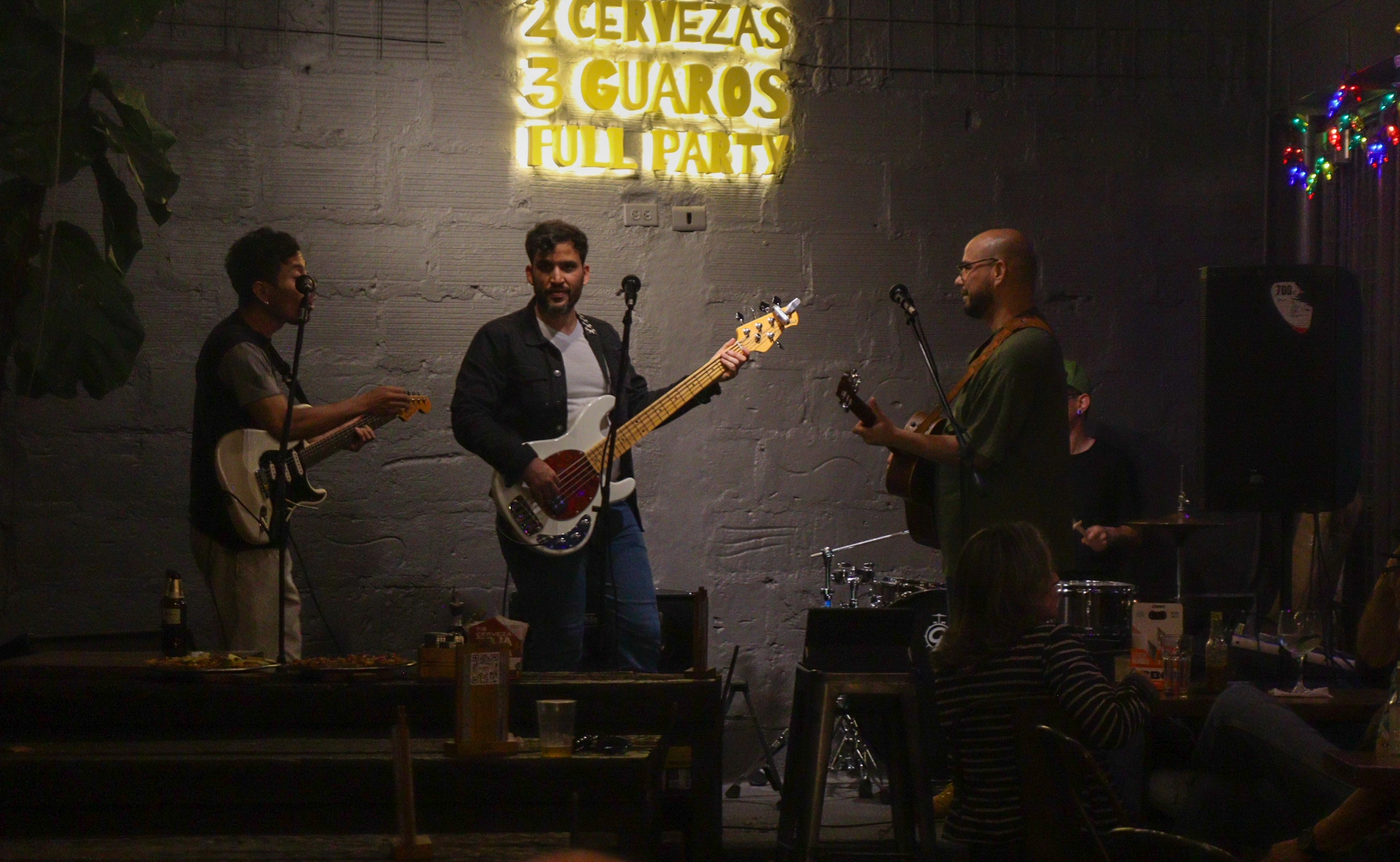 Ruta 77 banda de rock y pop en vivo 6