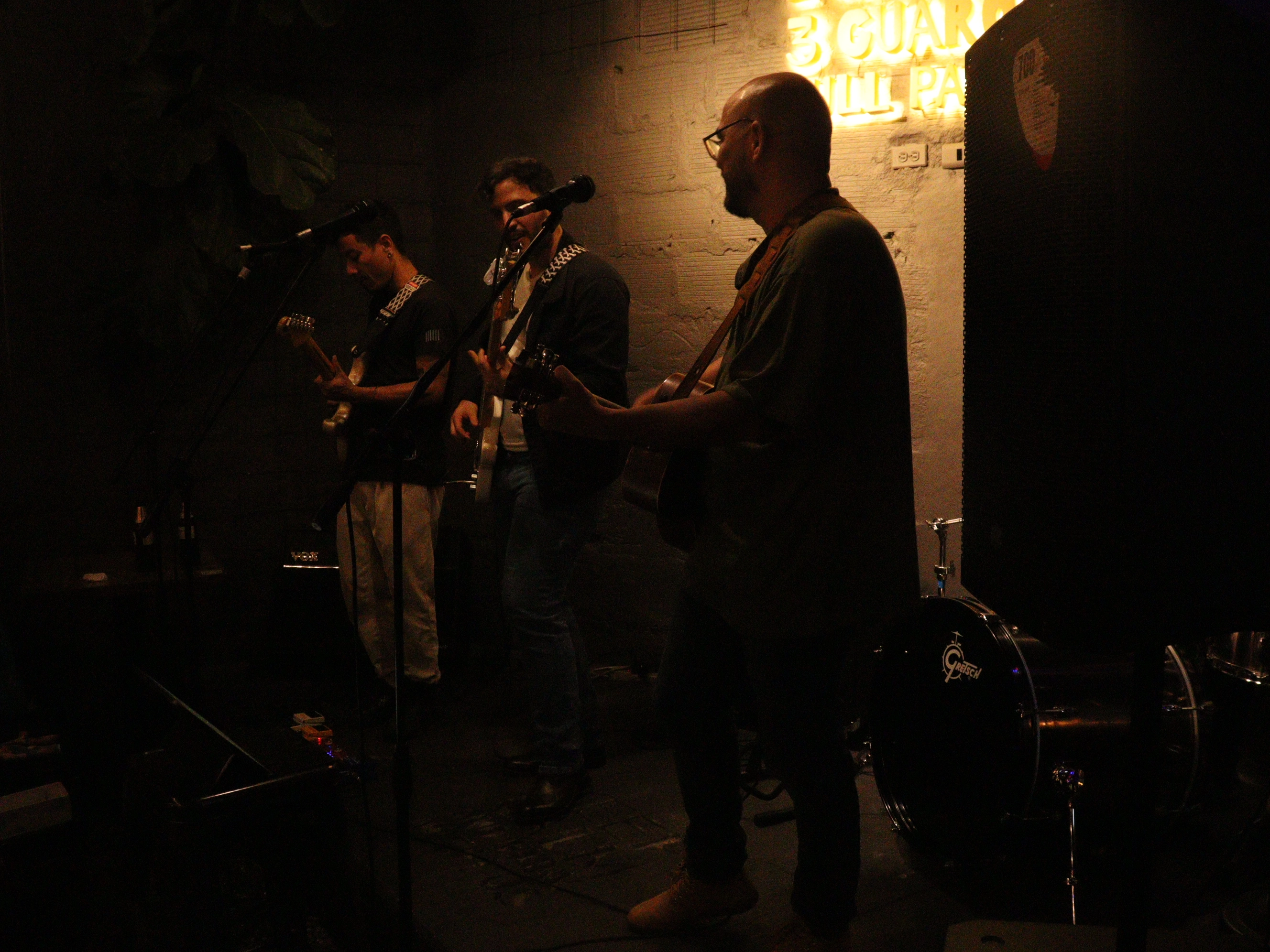 Ruta 77 banda de rock y pop en vivo 8