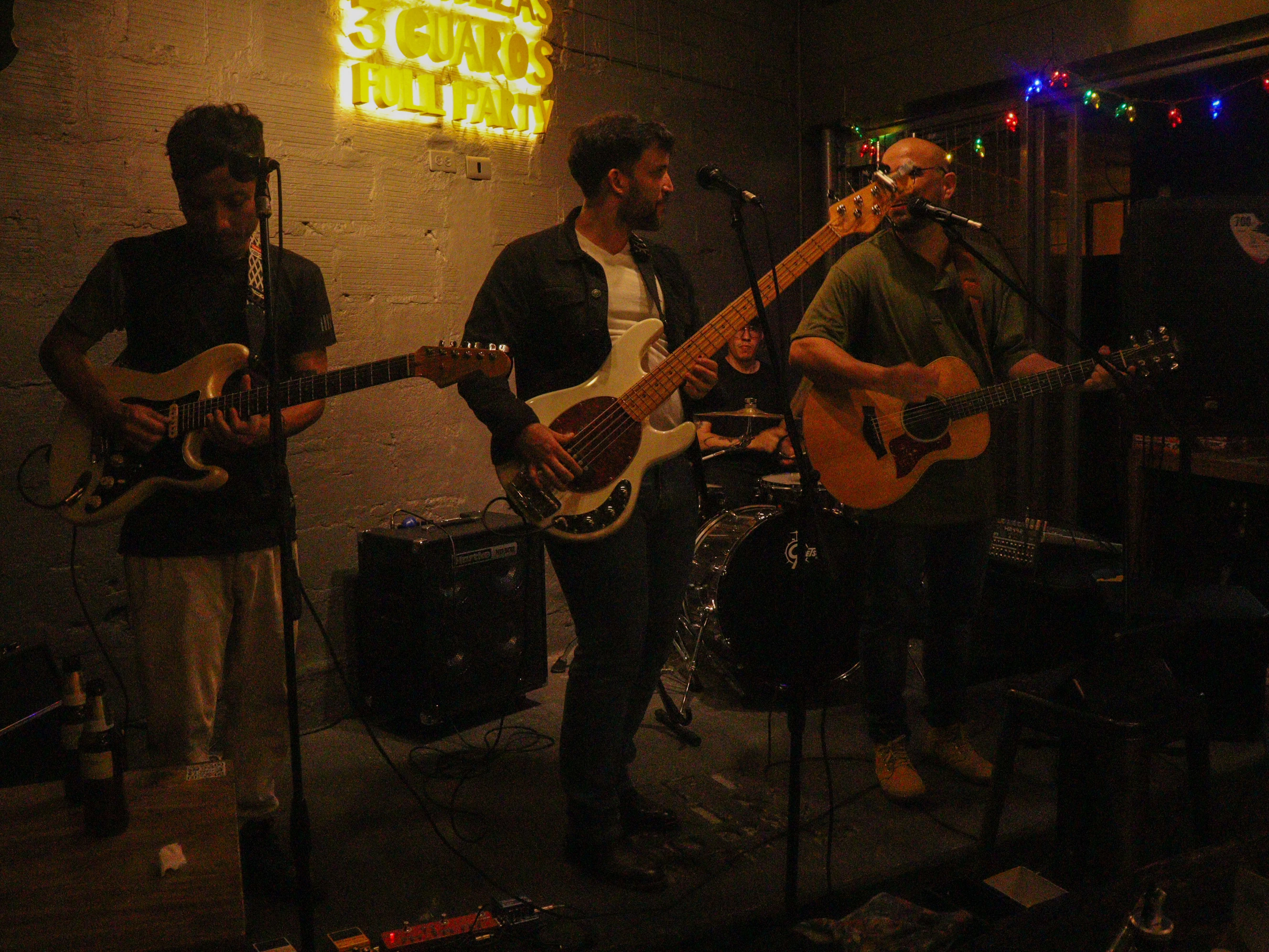 Ruta 77 banda de rock y pop en vivo 9